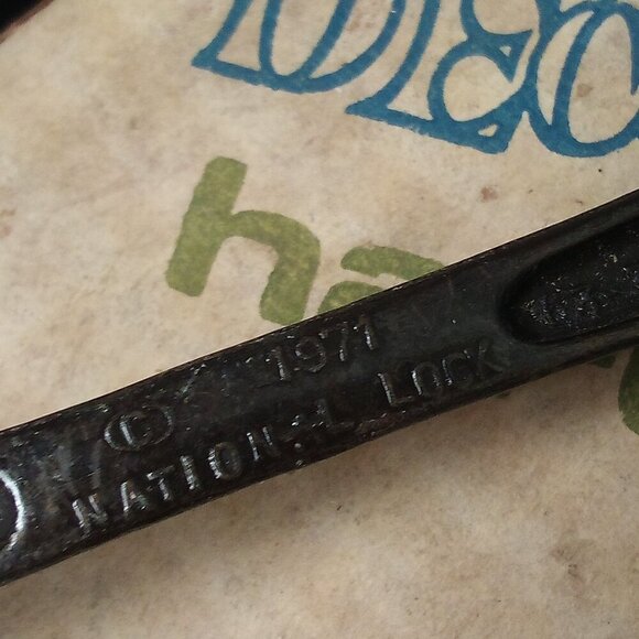 Vintage 70s MCM National Lock Decorator Hardware Antique Brass Drawer Pulls (20) - Picture 6 of 6